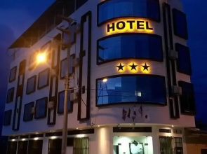 Sakura River Hotel