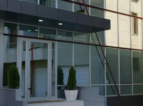 Hotel Contact