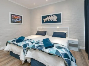 Slip-A-Way Lodge