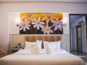 Maverick Ratchada Hotel