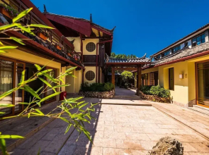 Lijiang Moreline Lodge