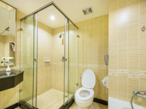 Jomtien Palm Beach Hotel And Resort