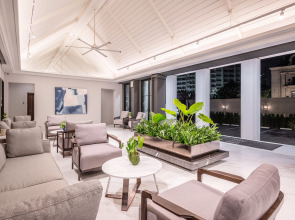 Manhattan Pattaya Hotel