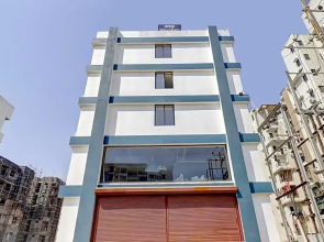 OYO SilverKey 80945 Ace Hotel