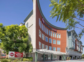 Best Western Plus Avita Suites