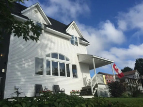 Lang House B and B