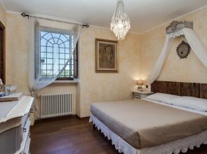 1816 Guest house