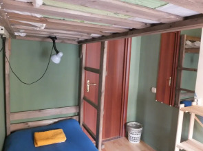 Жилое помещение Breaking Bed 