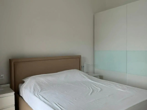 Apartment More i Gory on Parusnaya street