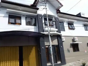 Homestay at Kingkost Karangjati 1