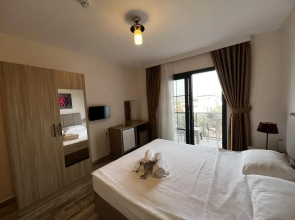 Deniz Otel