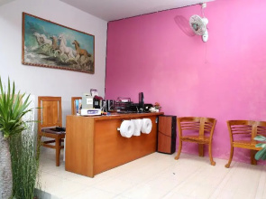 OYO 1056 Senggigi Cottages Lombok