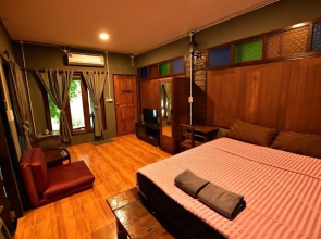 Baan Lanwa Homestay