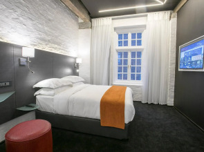 ONOMO Hotel Waterfront