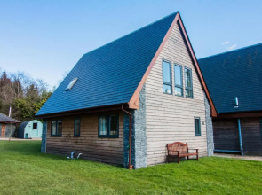 Balmaha Lodges 3