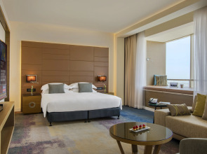 Отель Towers Rotana