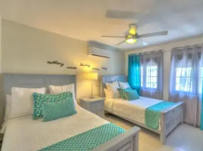 Beautiful Beachfront 2-Bdr Apt D301