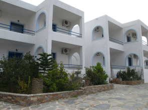 Alykes Hotel Apartments