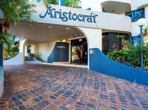 Aristocrat Apartments