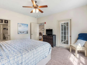 R&L Scenic Views Retreat for 4