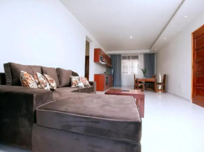 Deluxe 2-bed Apartment With Swimming Pool