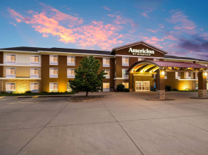 AmericInn by Wyndham Fairfield