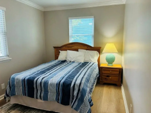 Buckeye's At The Beach 3 Bedroom Home by RedAwning