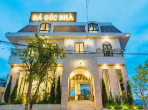 Da Goc Nha Boutique Hotel
