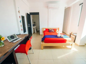 The Mermaid Hostel Beach - Adults Only