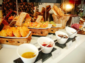 Fashion Hotel Legian