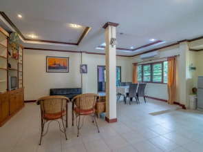 Baan Muang Pool Villa