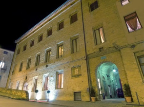 Palazzo Carradori