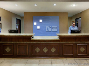 Holiday Inn Express Hotel & Suites Marina - State Beach Area by IHG