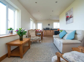 Sea Views Cottage