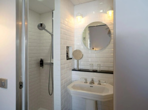 Hôtel Littéraire Marcel Aymé, BW Premier Collection