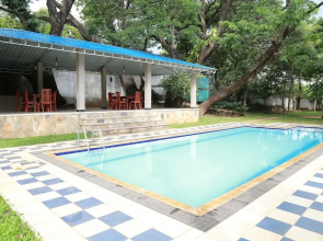 Grand Kalundawa Water Front Holiday Resort