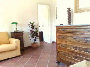 Villa In Lucca Placed in a Residential Area, all Services Nearby