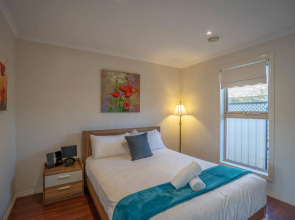 Attwood Lodge - Melbourne Airport