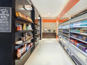 Hyatt Place Dubai Al Rigga Hotel & Residences