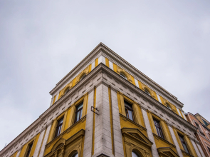 Sunny design Loft-Best location-AMAZING VIEW