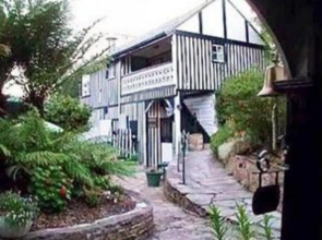 Old Colony Inn