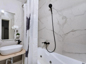 Romanna Home (Романна Хоум) на улице Большевистская