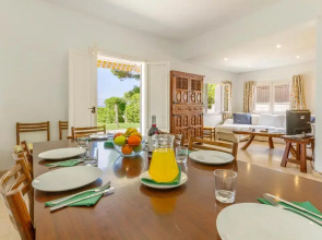 Me Chabot - Traditional House with Sea View