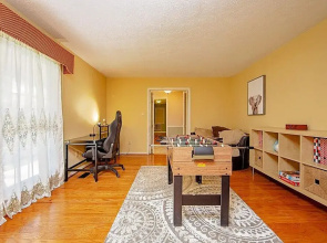 Enjoy the Centrally Located Mcfadyen Guest House
