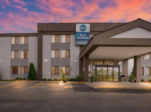 Best Western Waukesha Grand