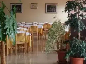 Den Hotel Terme