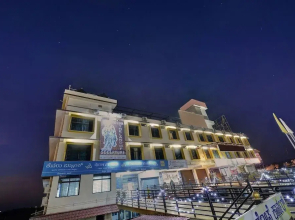 Hotel Samanvi International by OYO Rooms