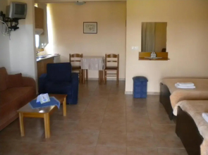 Porto Lagos Rooms