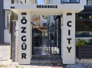 Ozgur City Residence