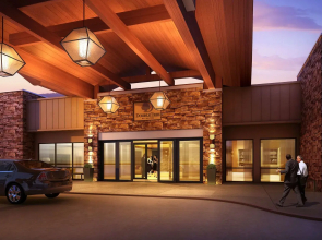 Doubletree by Hilton Pittsburgh — Green Tree
